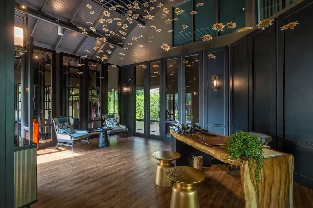 Lobby sitting area