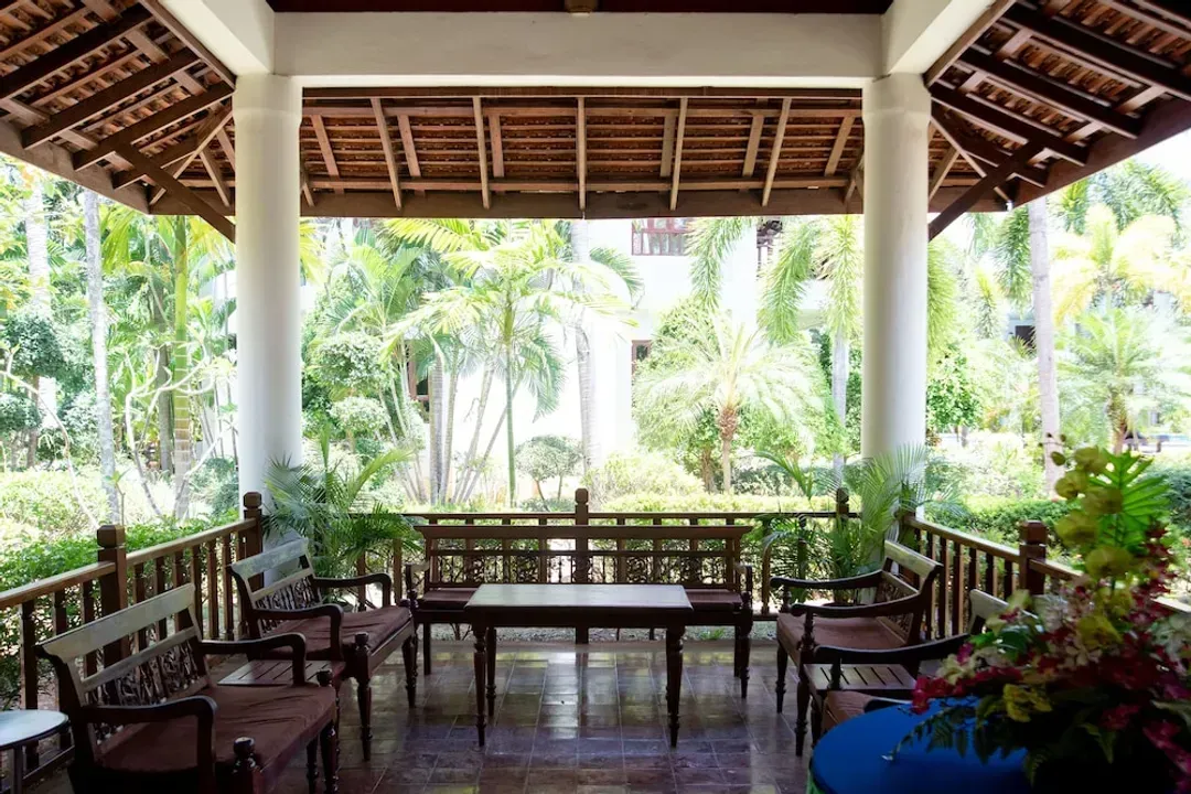 Lobby sitting area
