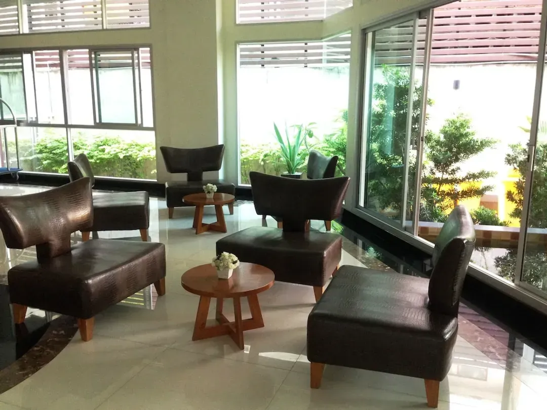 Lobby sitting area