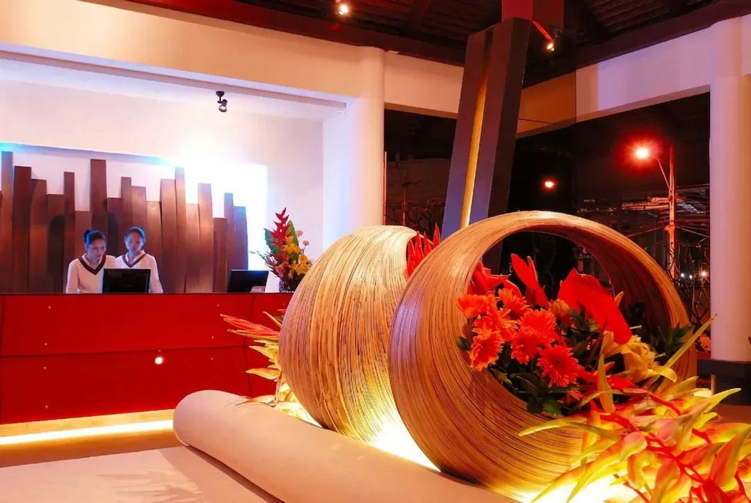Lobby sitting area