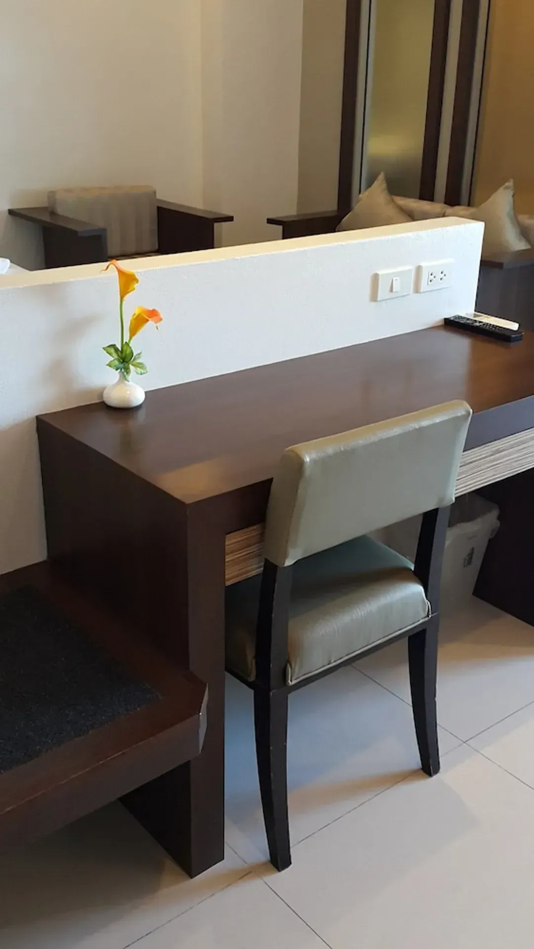 Room amenity