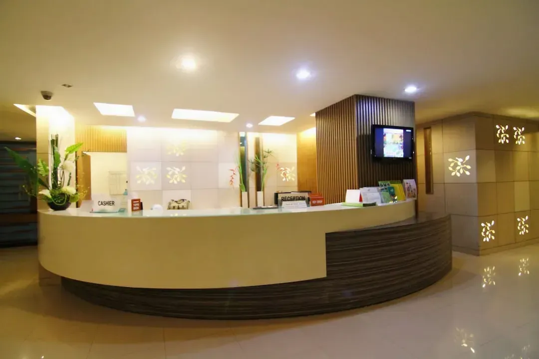 Check-in/check-out kiosk