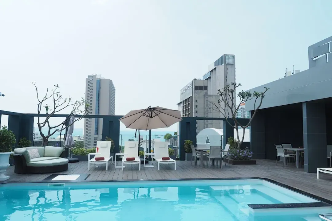 Chonburi-Empress Pattaya Hotel