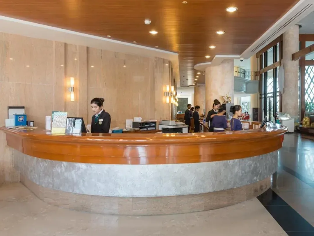 Check-in/check-out kiosk