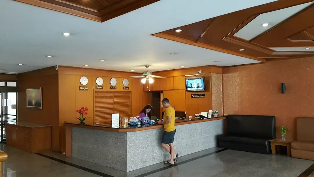 Check-in/check-out kiosk