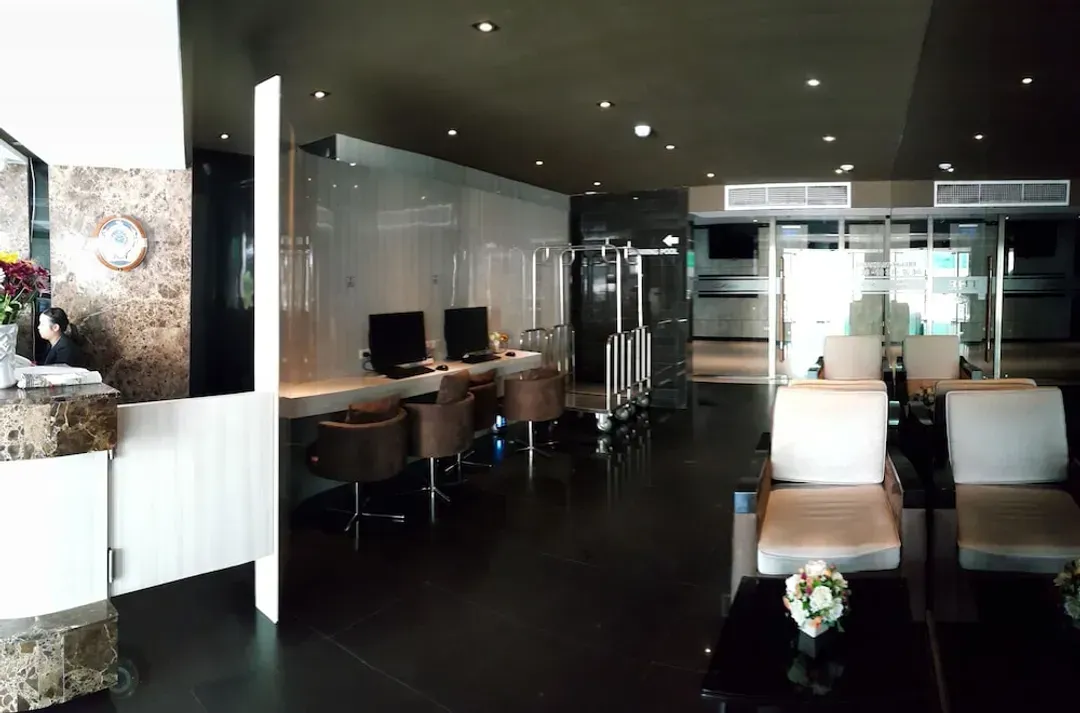 Lobby sitting area