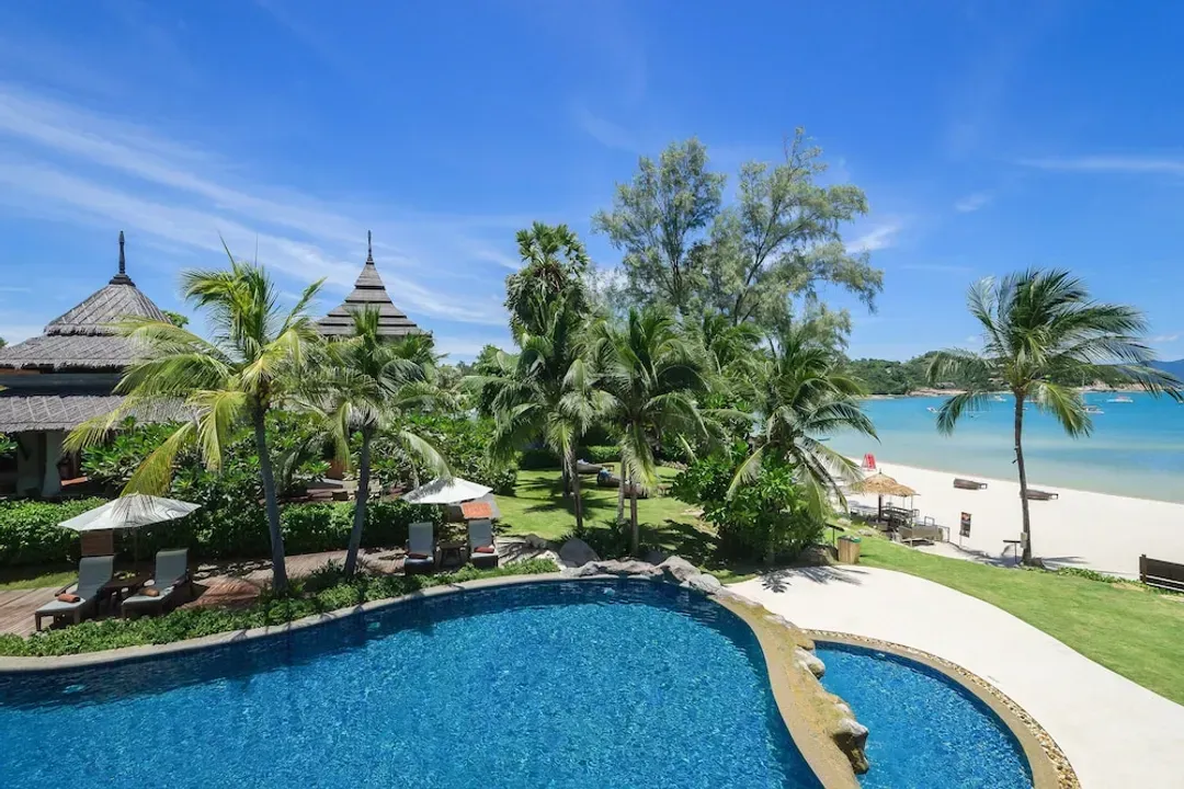 Suratthani-Royal Muang Samui Villas