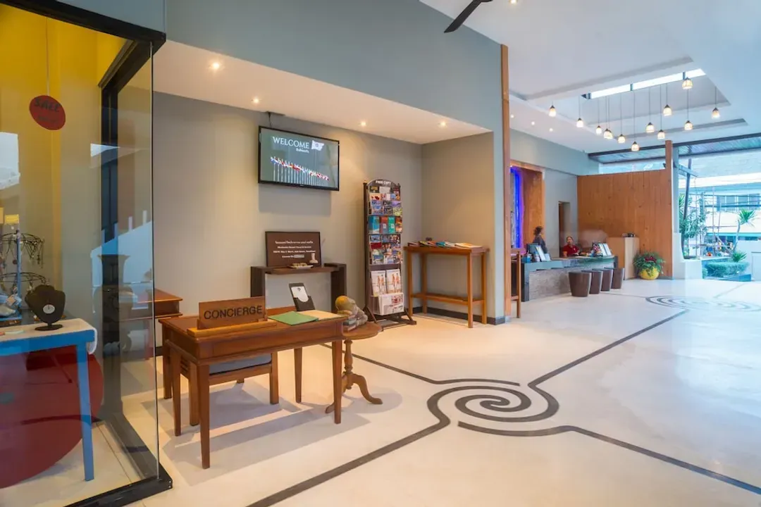 Concierge desk