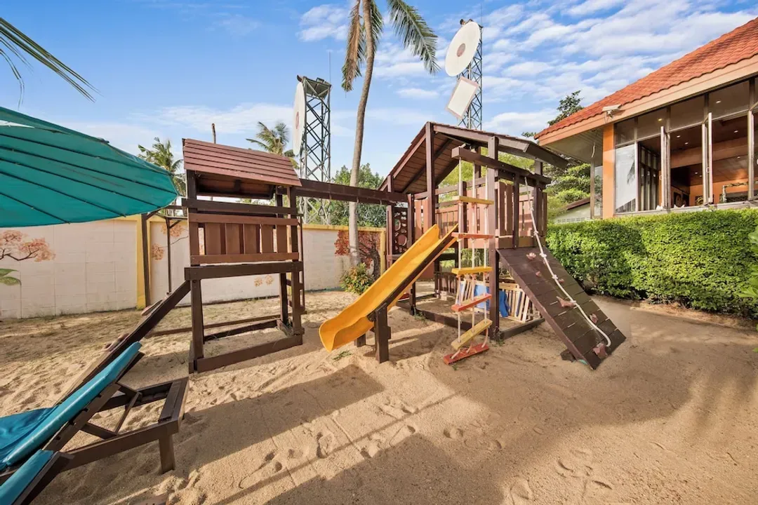 Children's play area - outdoor
