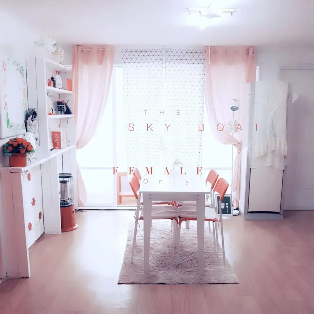 Primary image