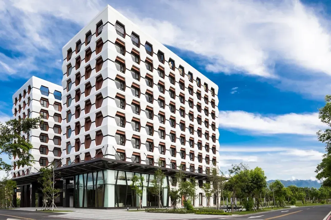 Yilan County-Lakeshore Hotel Yilan