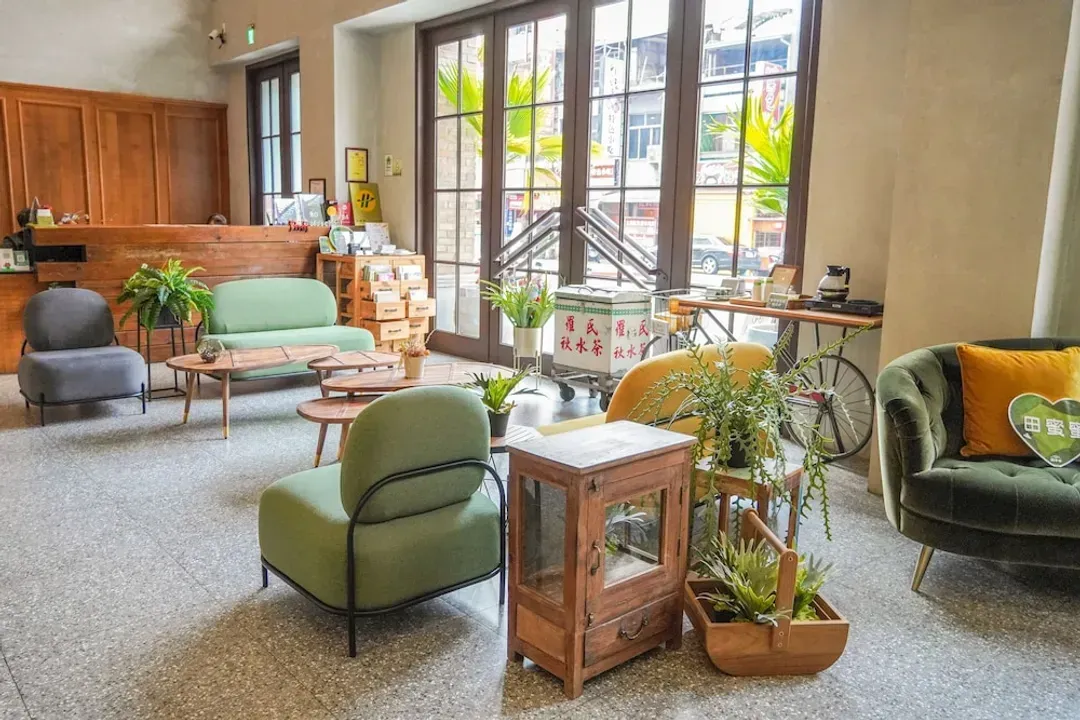 Lobby sitting area