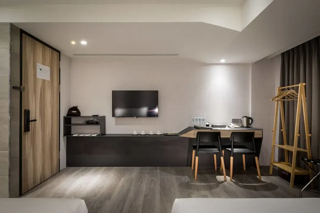 In-room business center