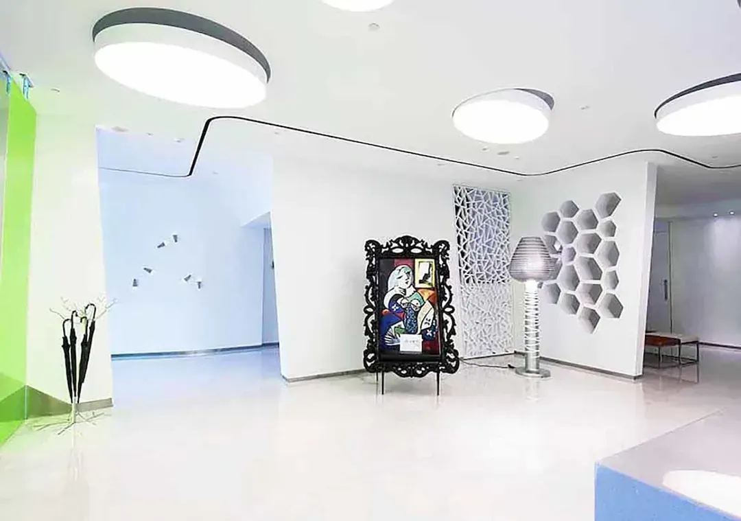 Primary image