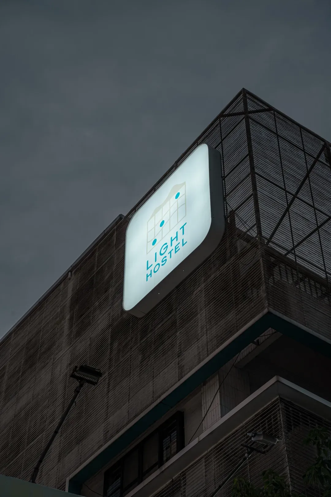 라이트 호스텔 (Light hostel)
