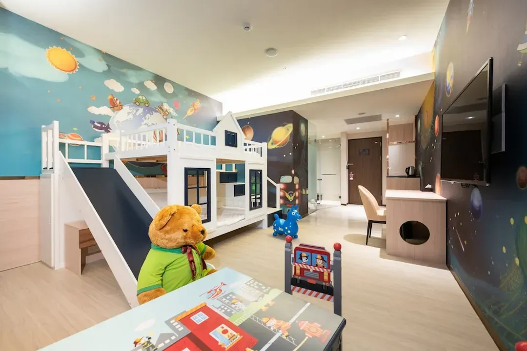 Children's theme room