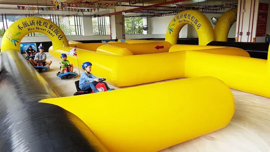 Children's play area - outdoor