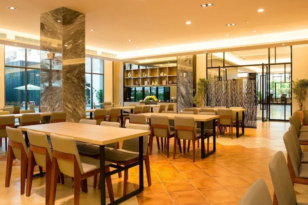 Breakfast area
