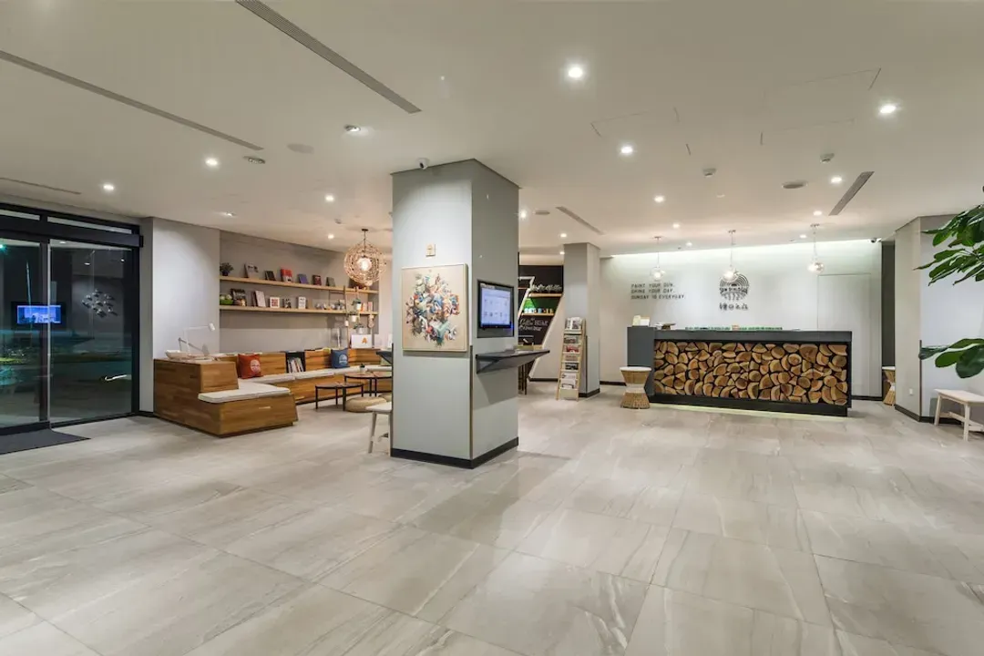 Lobby sitting area