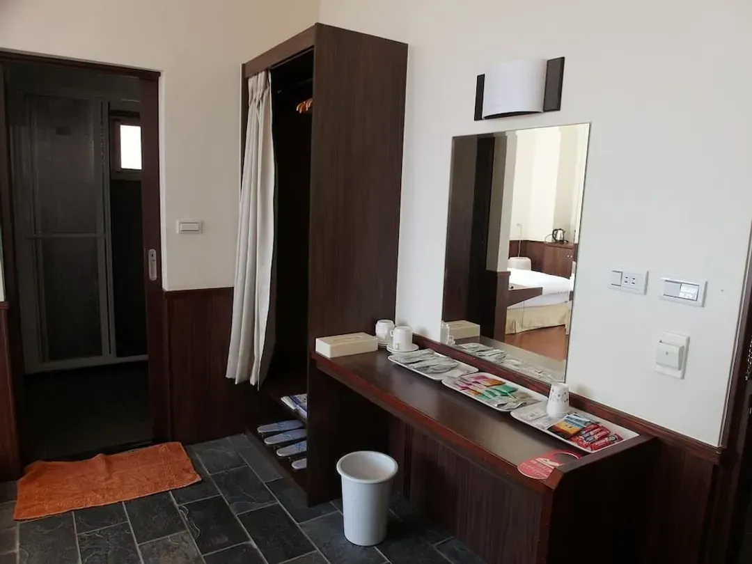 Room amenity