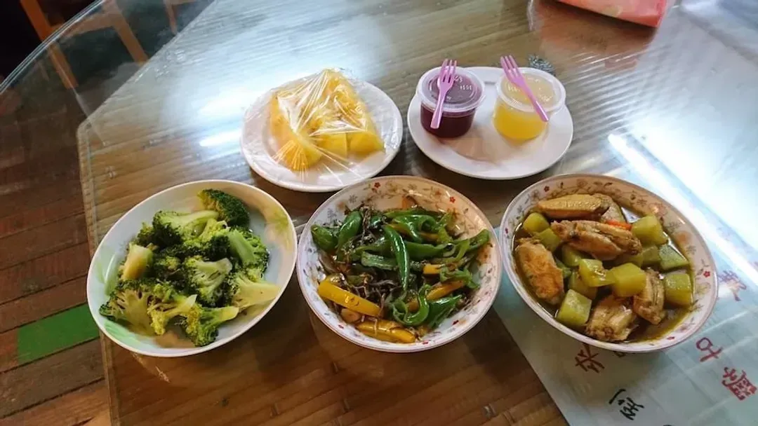 Breakfast meal