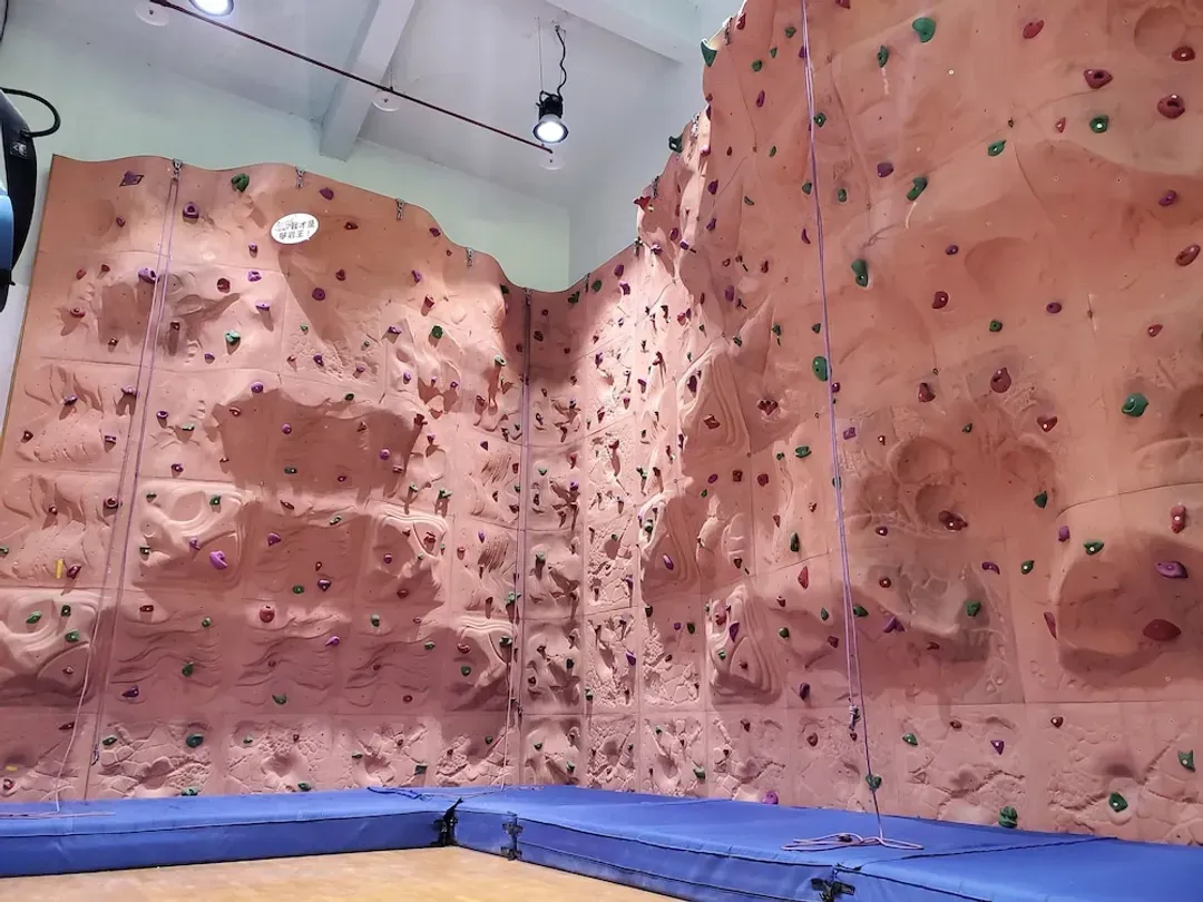 Rock climbing wall - indoor