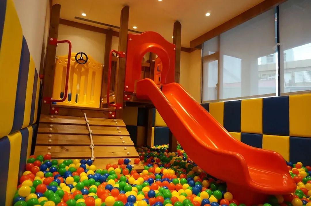 Children's play area - indoor