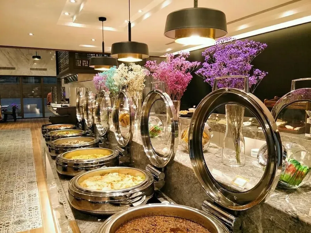 Breakfast buffet