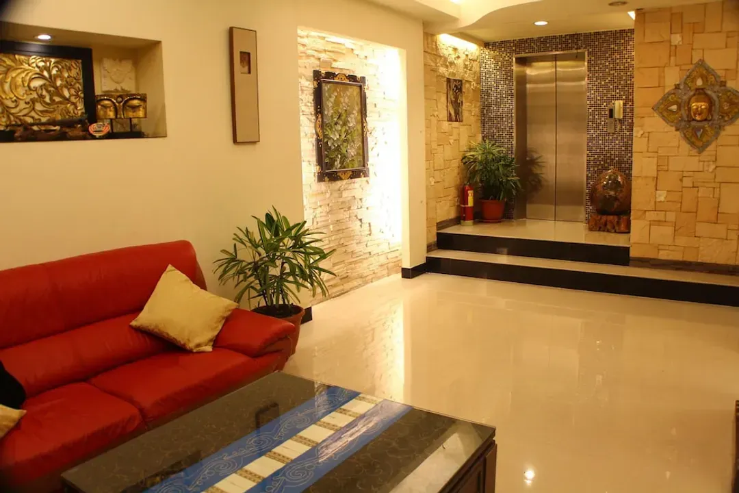 Lobby sitting area