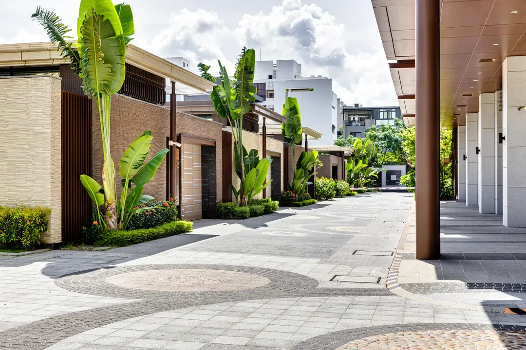 Boutech Wuri Village Hotel