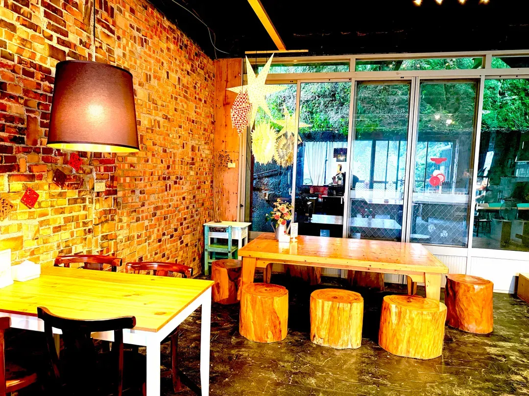 峯州小屋