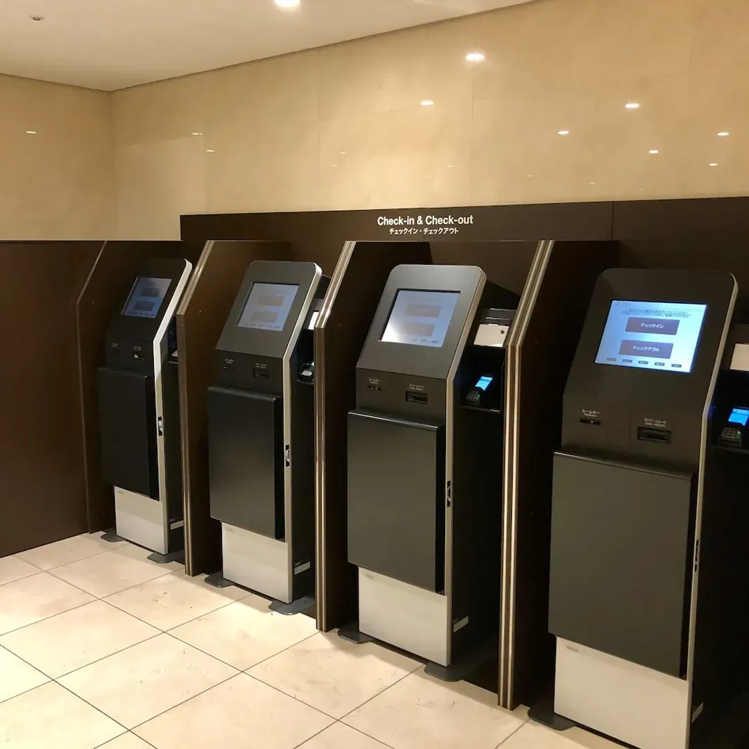 Check-in/check-out kiosk
