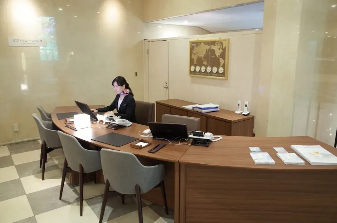 Concierge desk