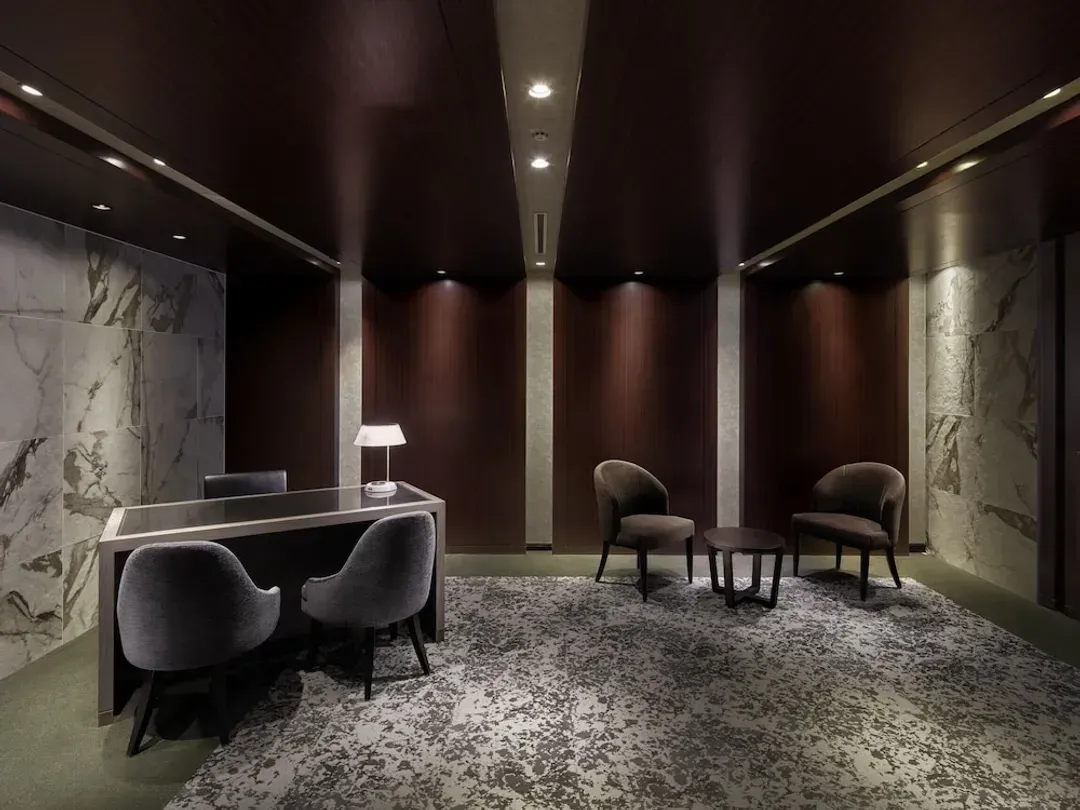 Concierge desk