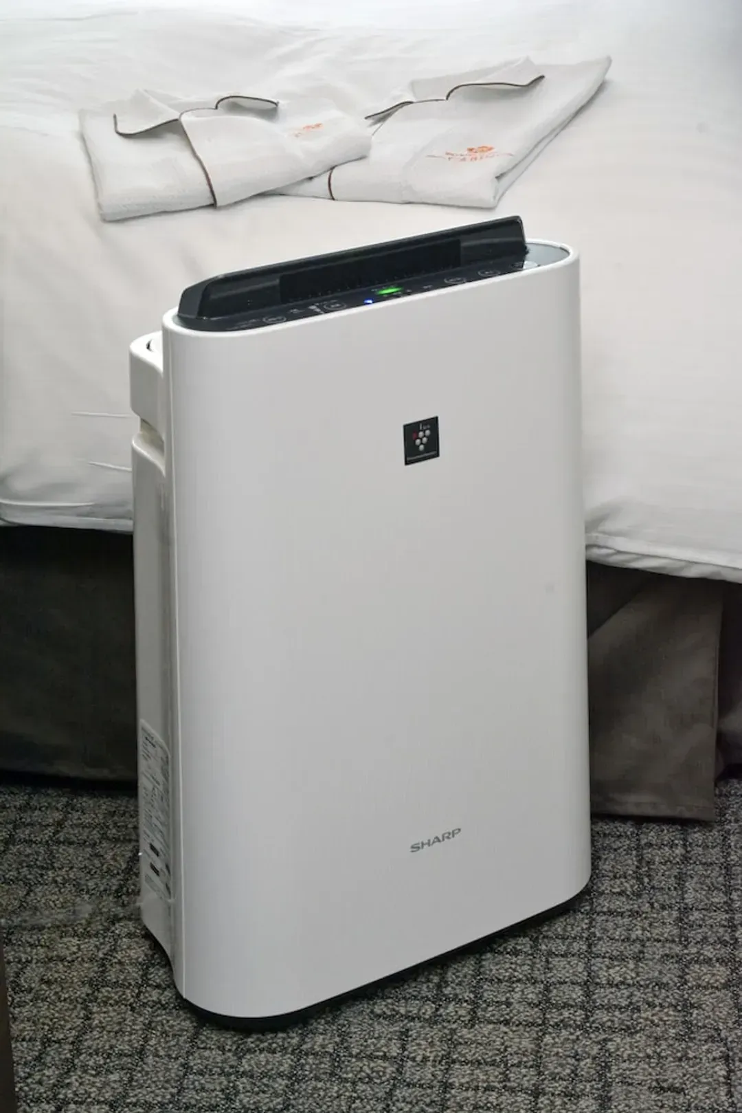 Room amenity