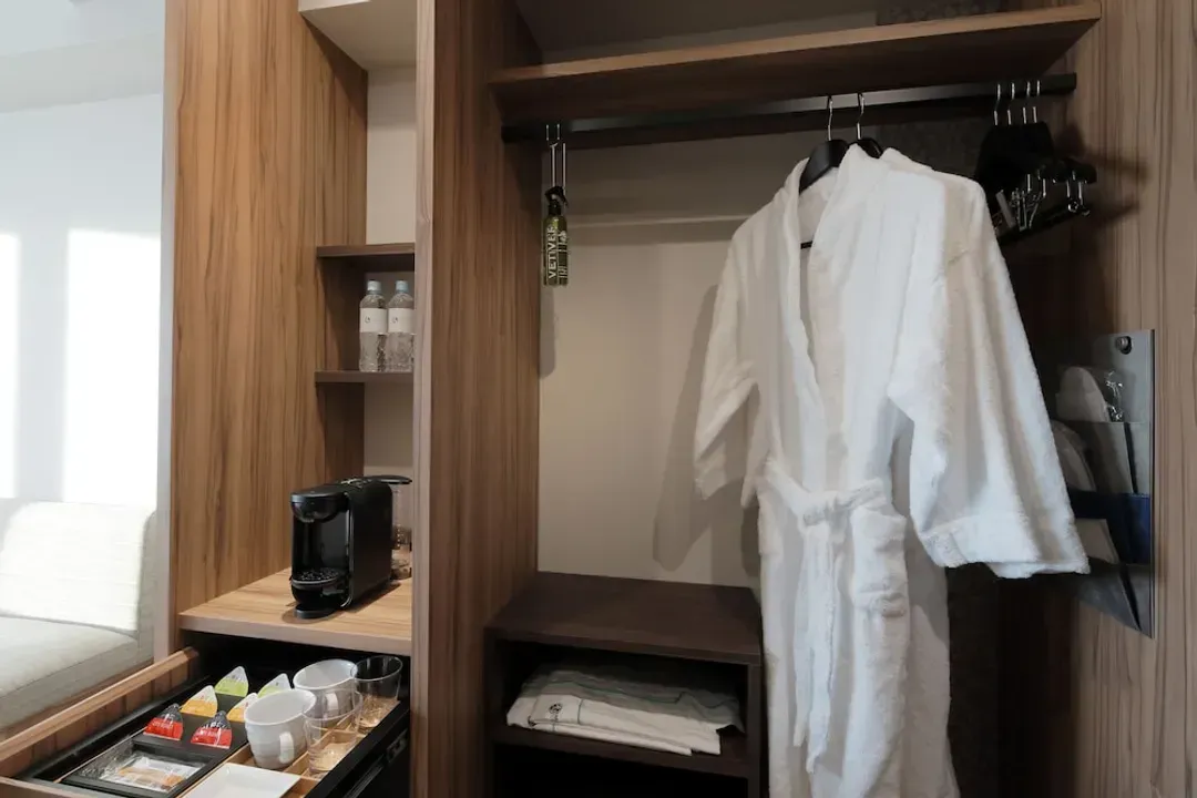 Room amenity
