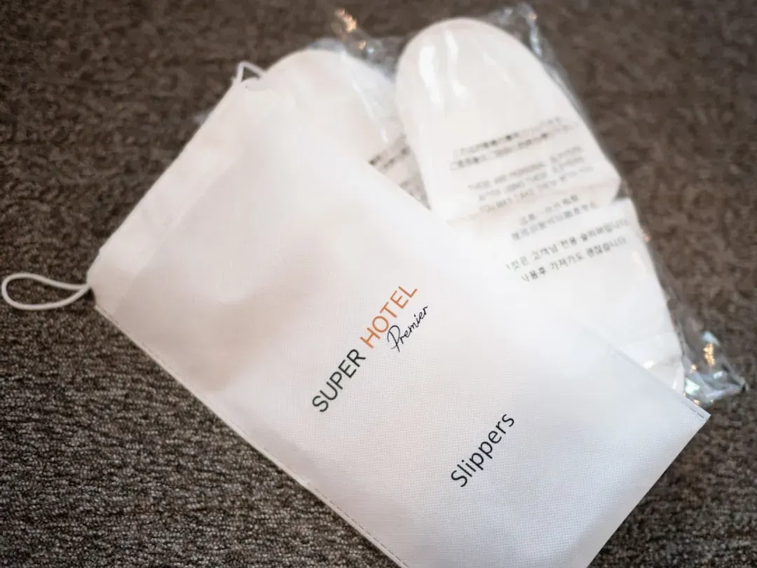 Room amenity