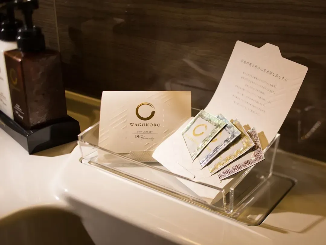 Bathroom amenities