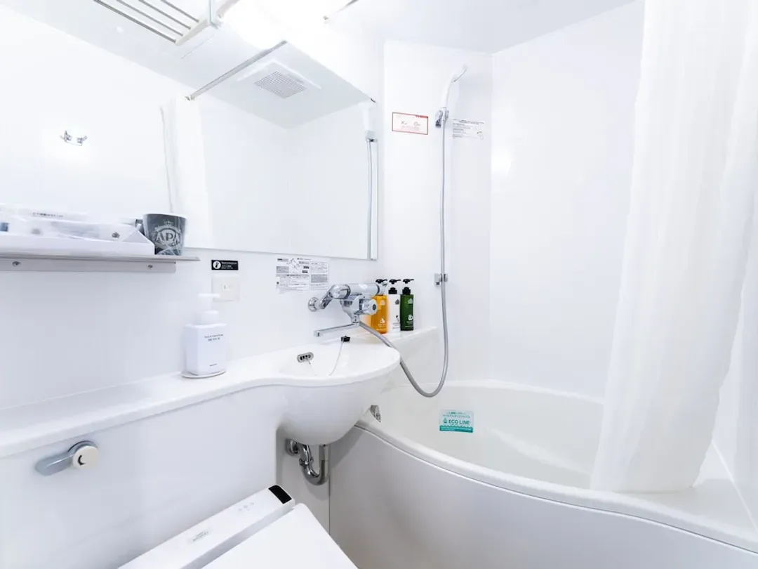 Bathroom sink