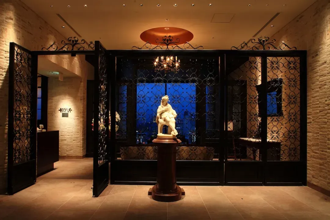 Interior entrance
