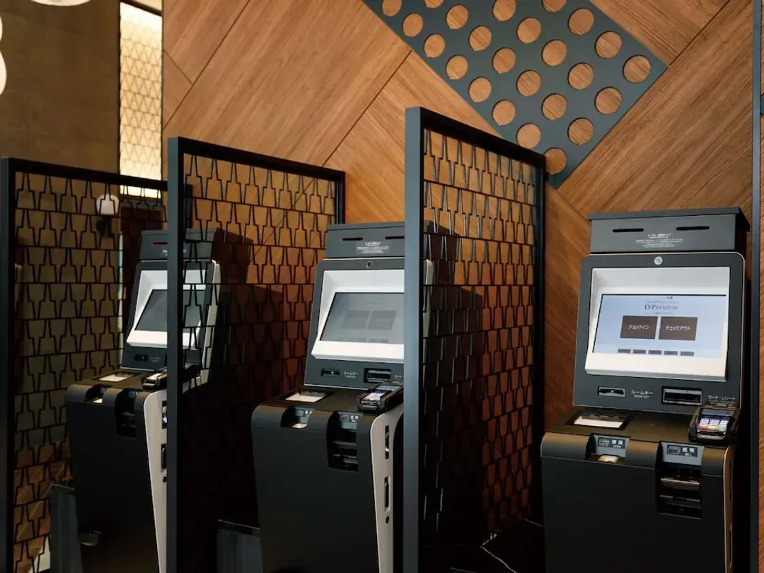 Check-in/check-out kiosk