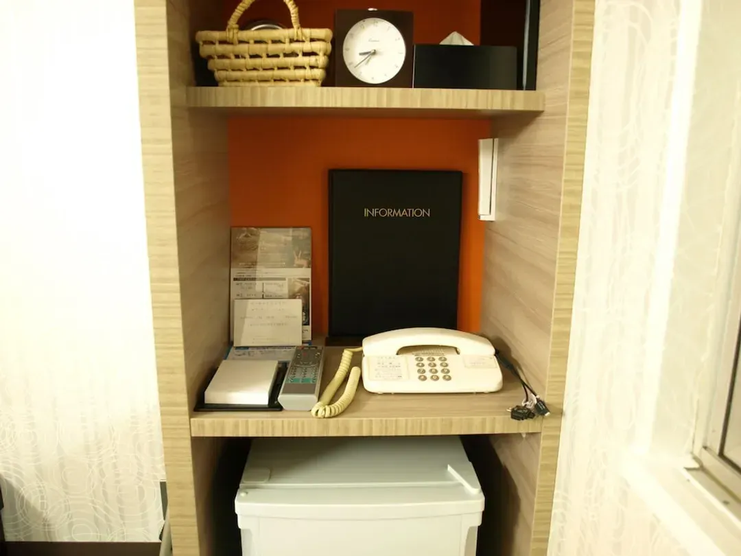 Room amenity