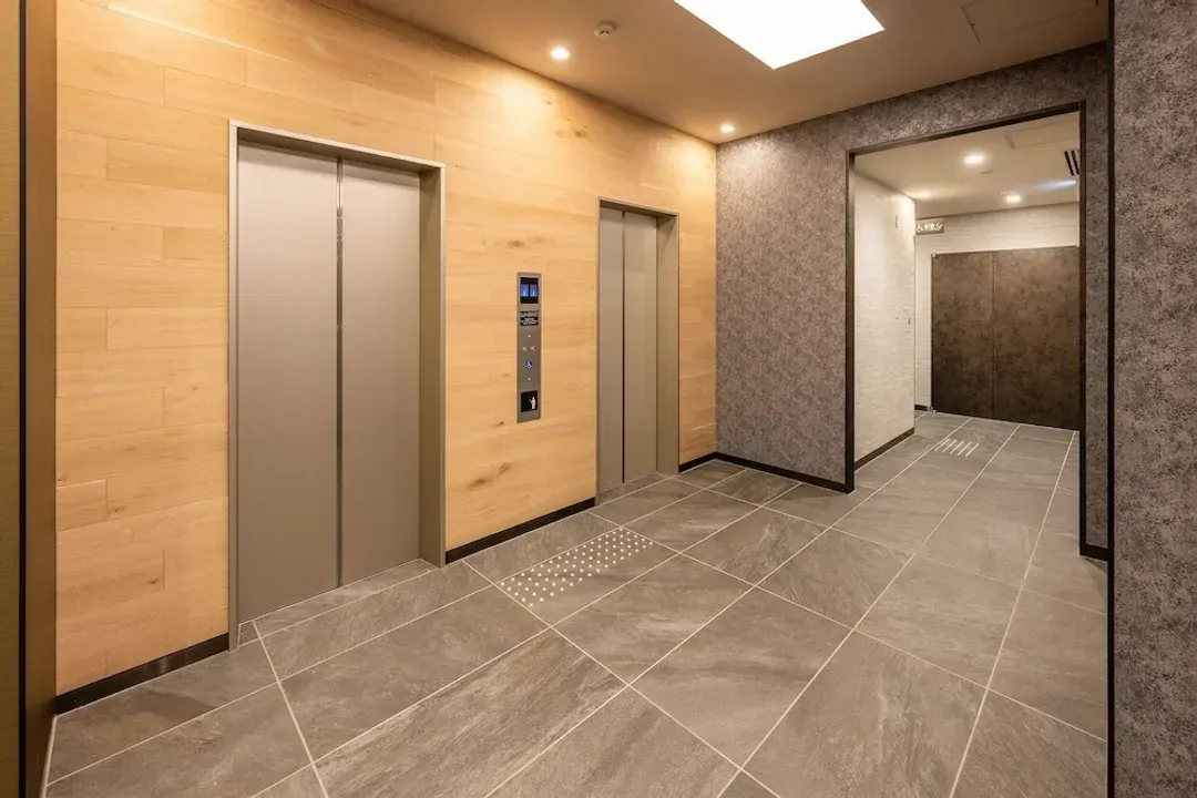 Elevator