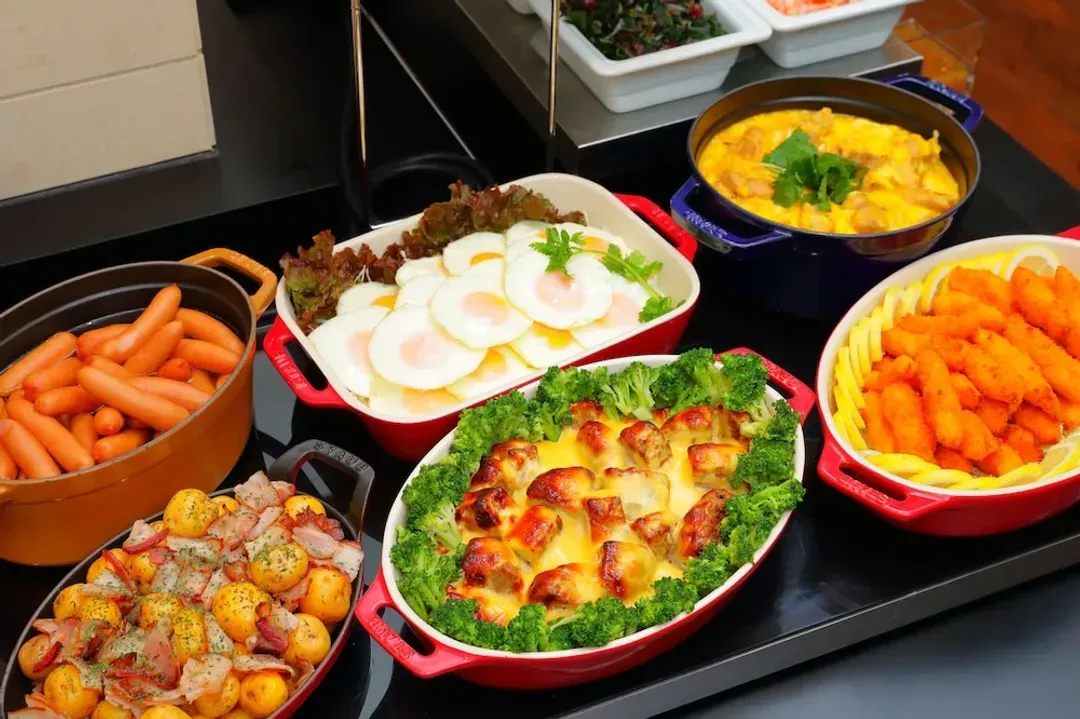 Breakfast buffet