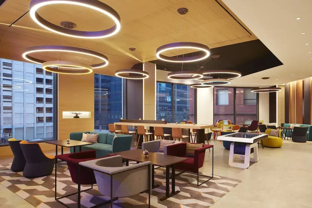 Lobby lounge