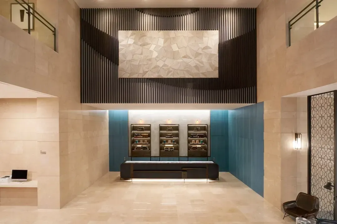 Lobby lounge