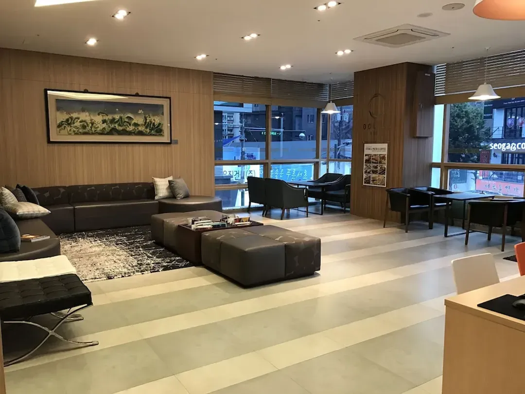 Lobby sitting area