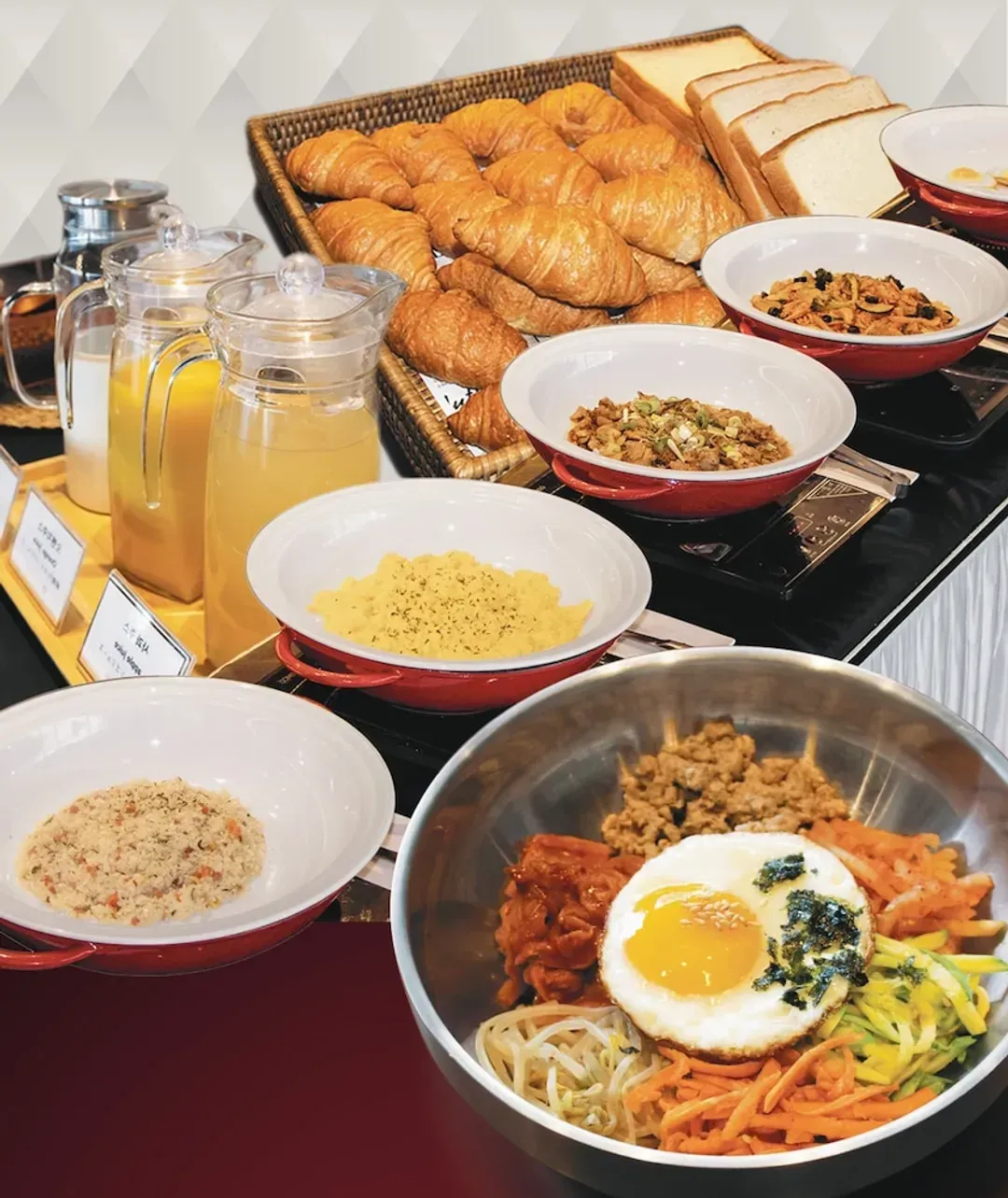 Breakfast area