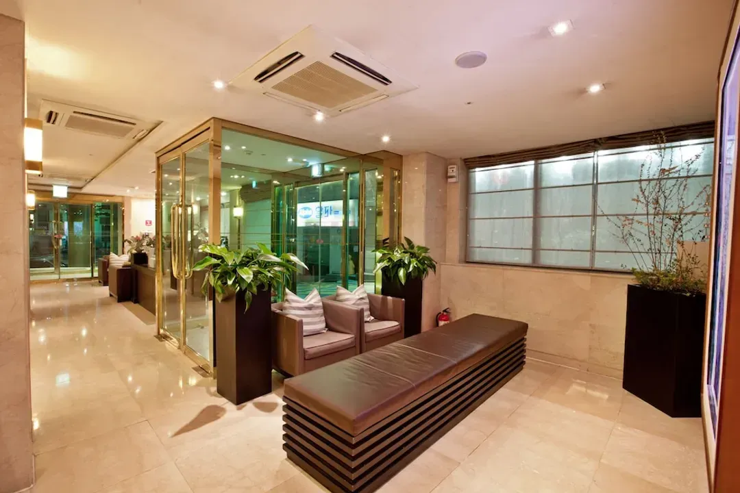 Lobby sitting area
