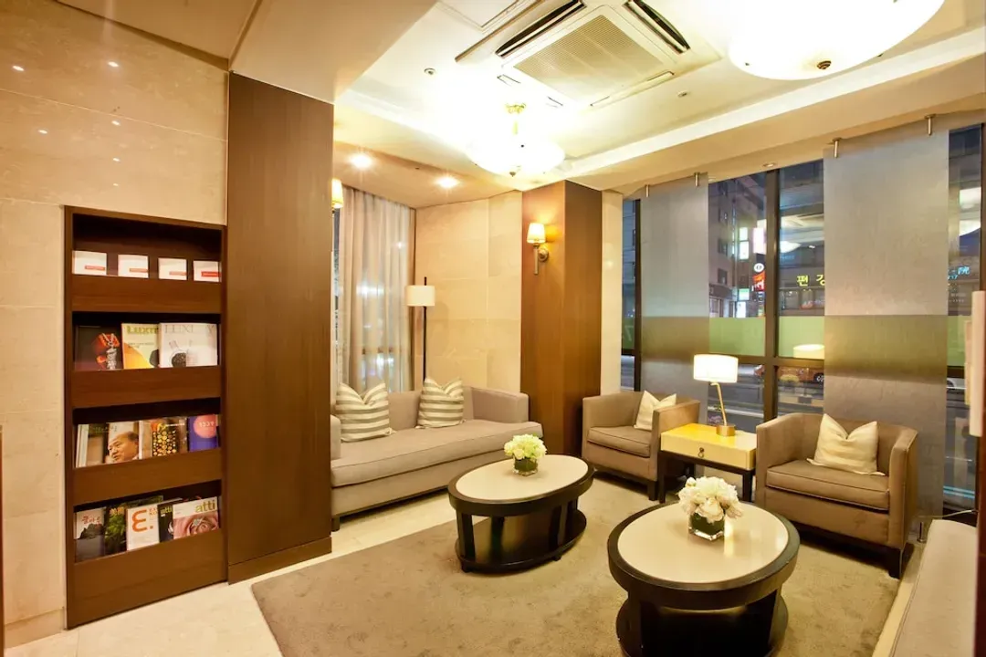 Lobby sitting area